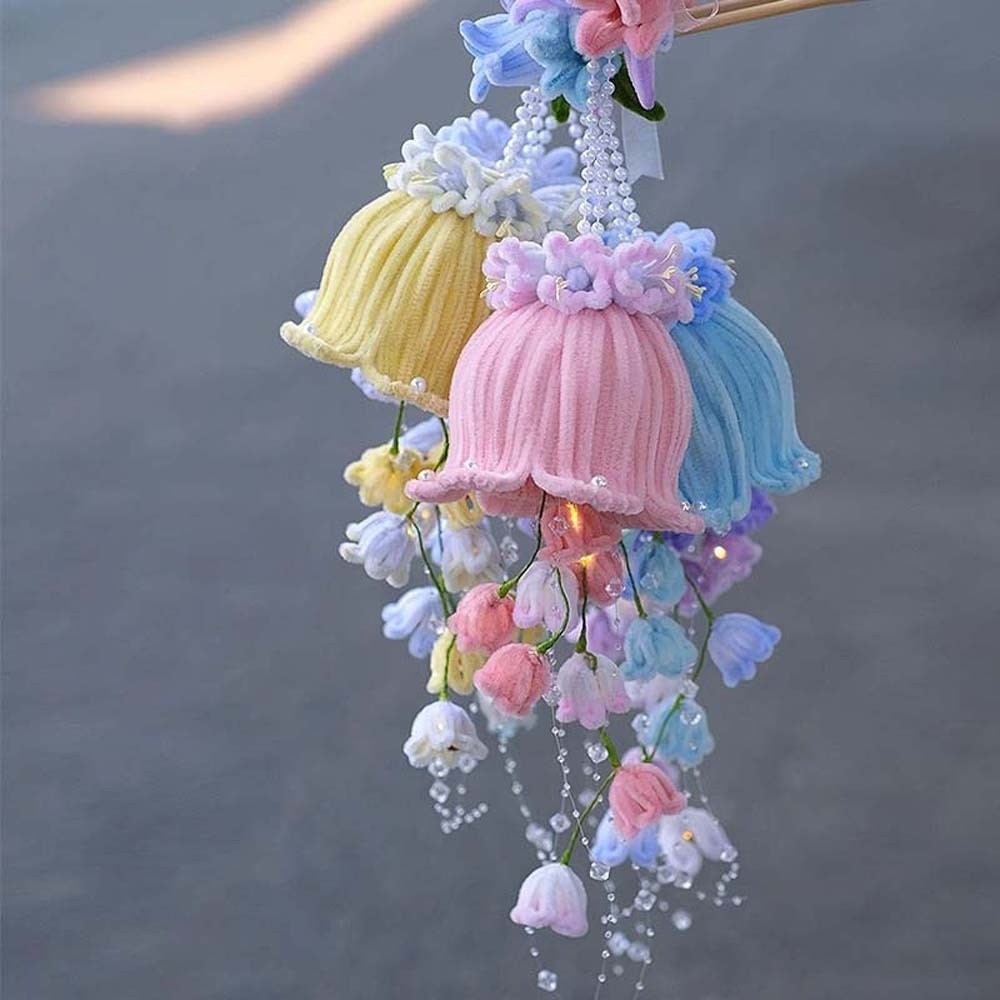 Easy Cosplay Prop - Handgefertigte Glockenblumen-Laterne Leuchtende Gedrehte Stablampe mit